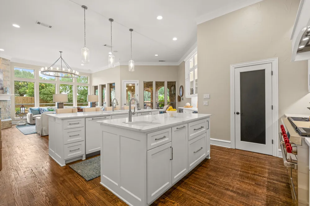 324 Oak Pointe Lane Southlake, TX 76092