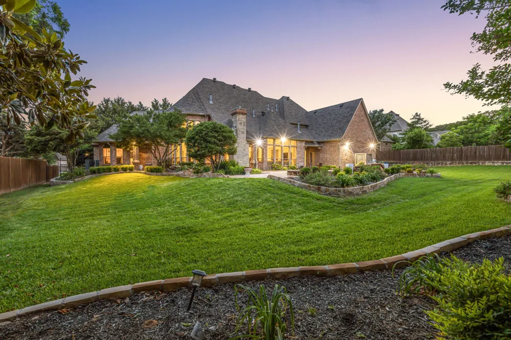 324 Oak Pointe Lane Southlake, TX 76092
