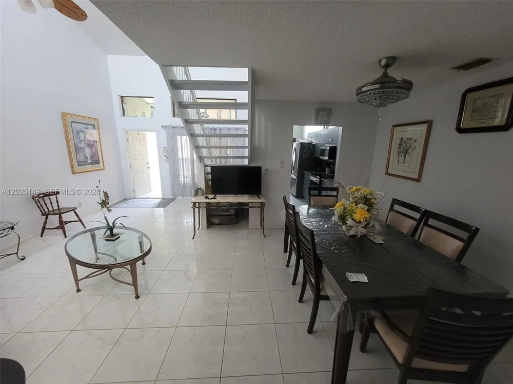 1728 W Sanderling Ln #3 Fort Pierce, FL 34982