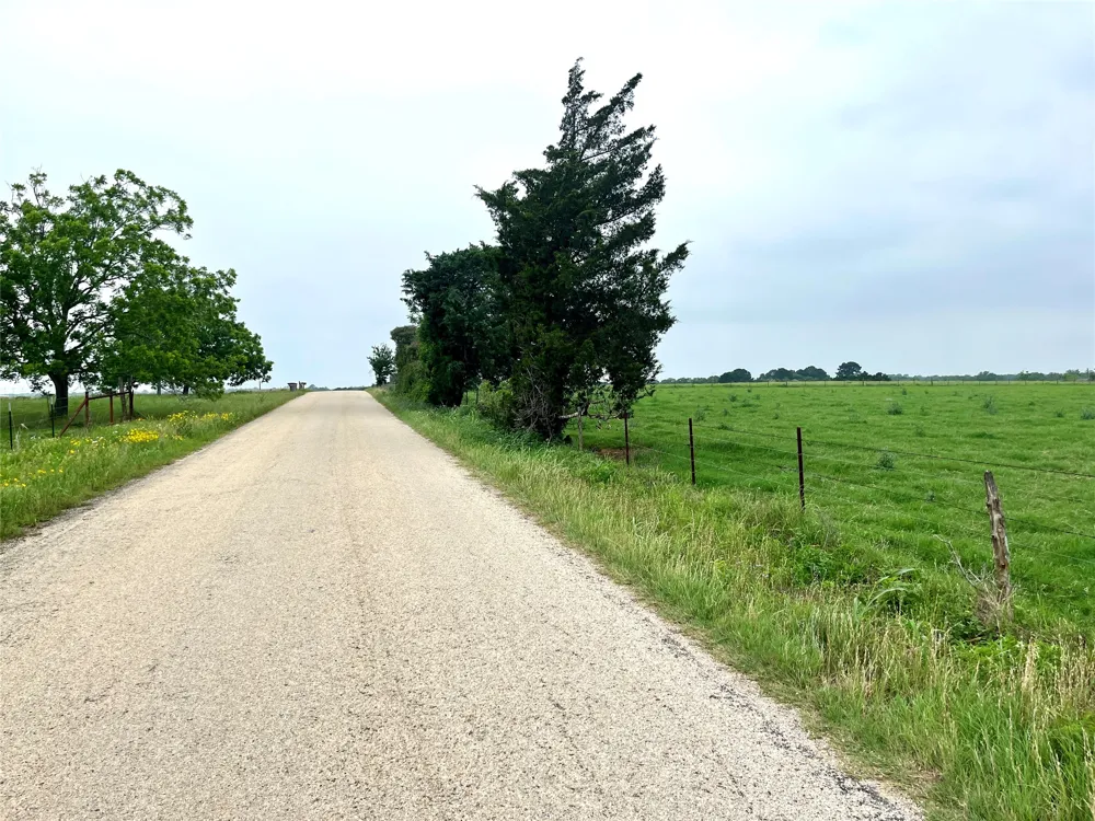 5 Farris Lane Lane Smithville, TX 78957