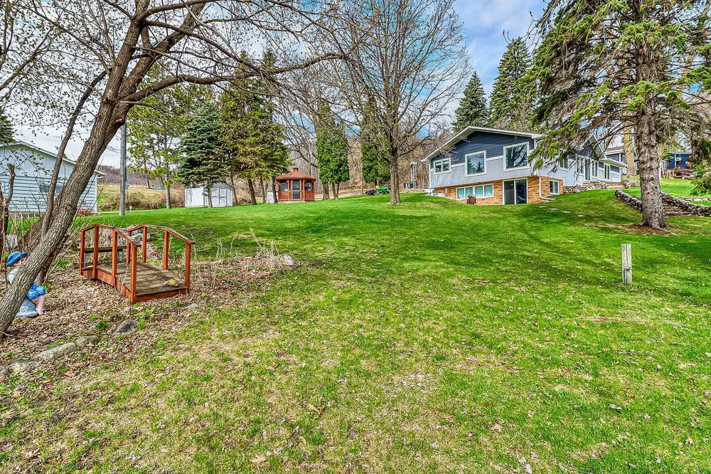 40834 Backroad Trail Pelican Rapids, MN 56572