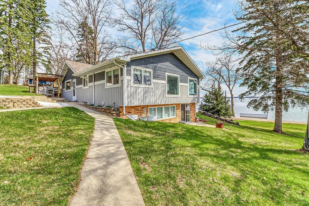 40834 Backroad Trail Pelican Rapids, MN 56572
