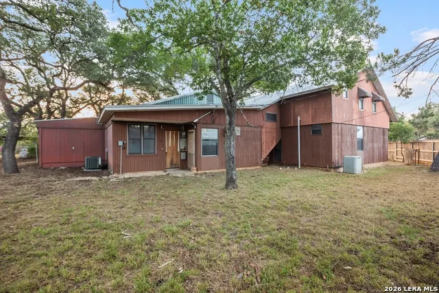 604 Cherry St Fredericksburg, TX 78624