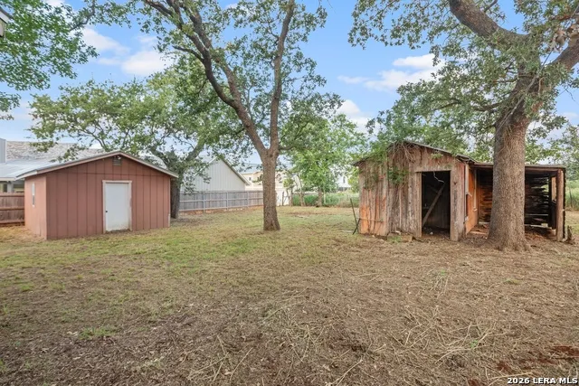 604 Cherry St Fredericksburg, TX 78624