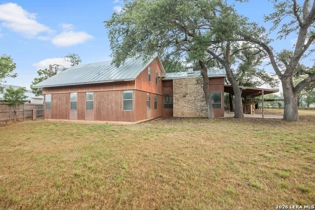604 Cherry St Fredericksburg, TX 78624