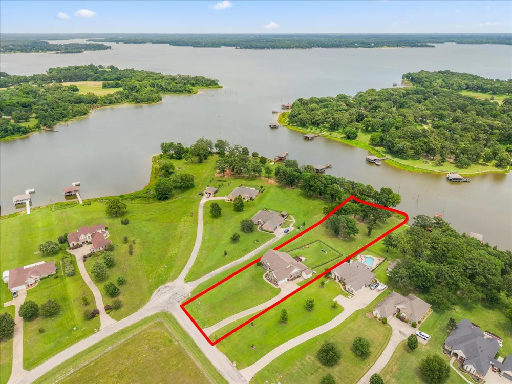 345 Rains County Road 3390 Emory, TX 75440
