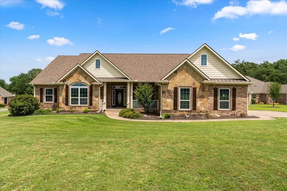 345 Rains County Road 3390 Emory, TX 75440
