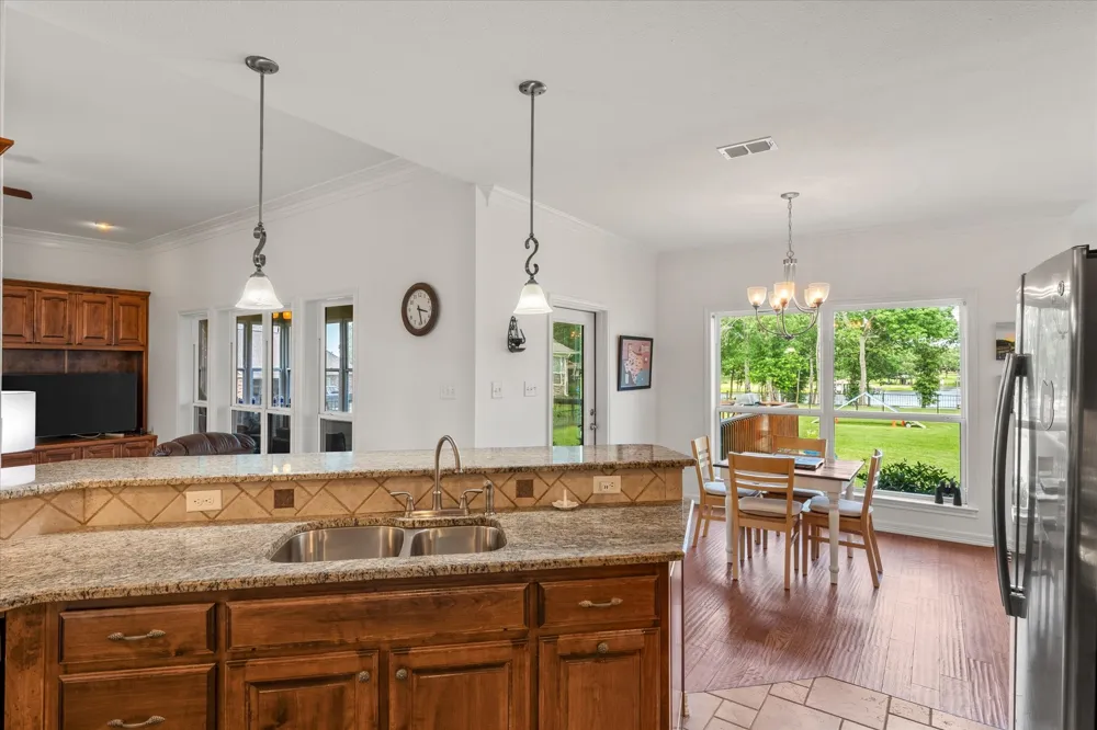 345 Rains County Road 3390 Emory, TX 75440