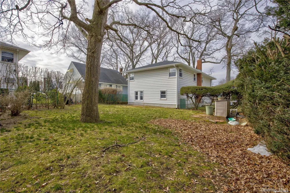 207 Catherine Avenue Franklin Square, NY 11010