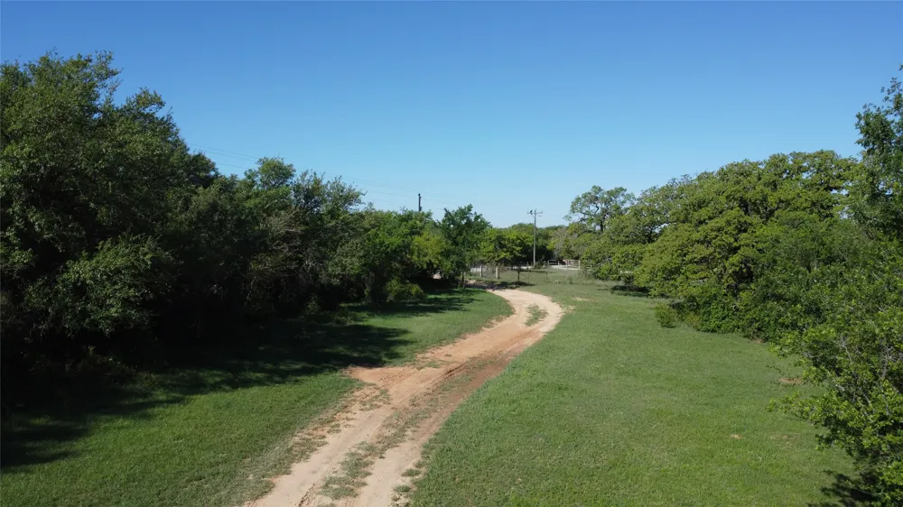 494 Cr 408 Comanche, TX 76442