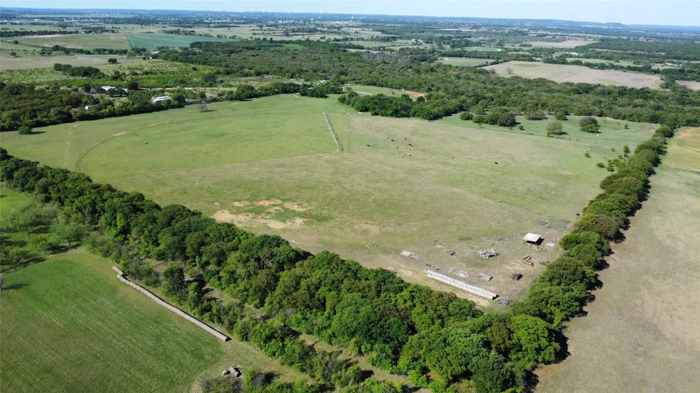 494 Cr 408 Comanche, TX 76442