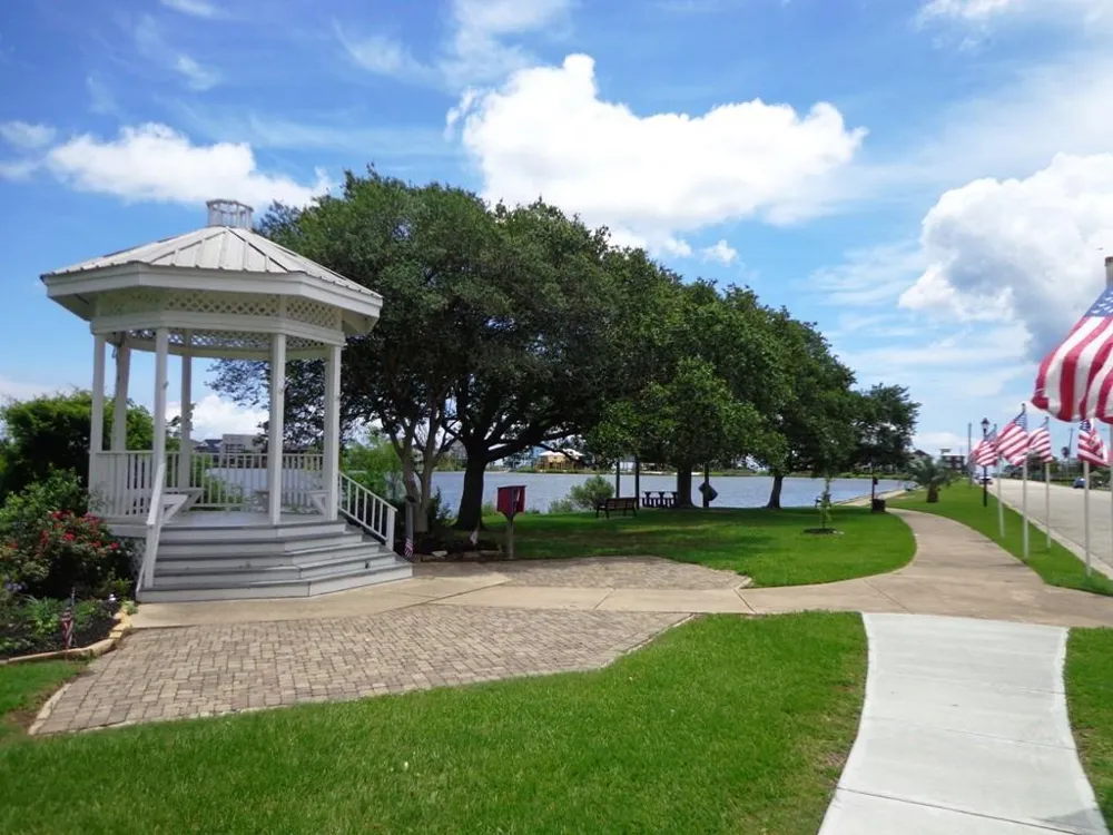 1002 Staples Avenue Seabrook, TX 77586