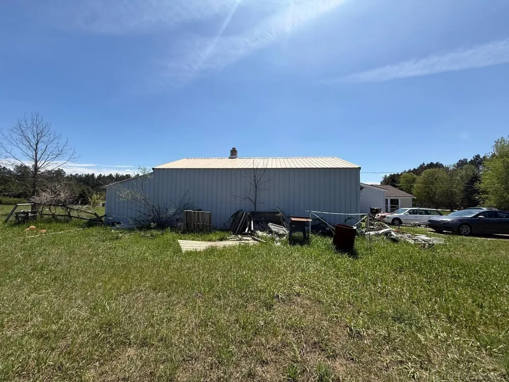 397 S Pioneer Road Homestead Township, MI 49617