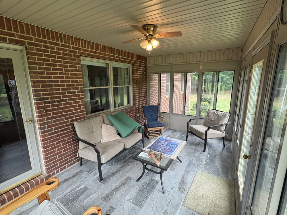 2465 Bybee Chapel Rd Rock Island, TN 38581