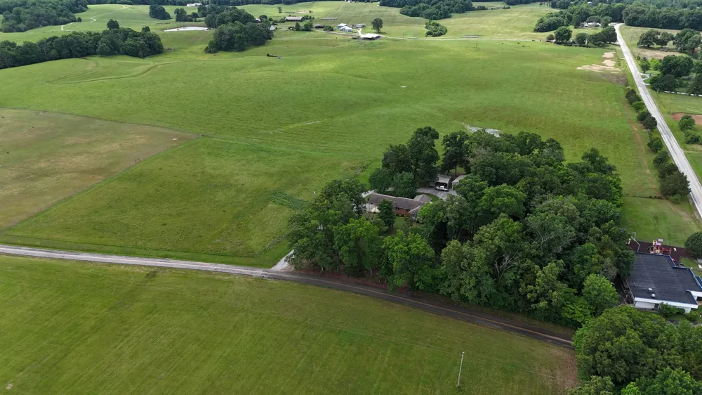 2465 Bybee Chapel Rd Rock Island, TN 38581