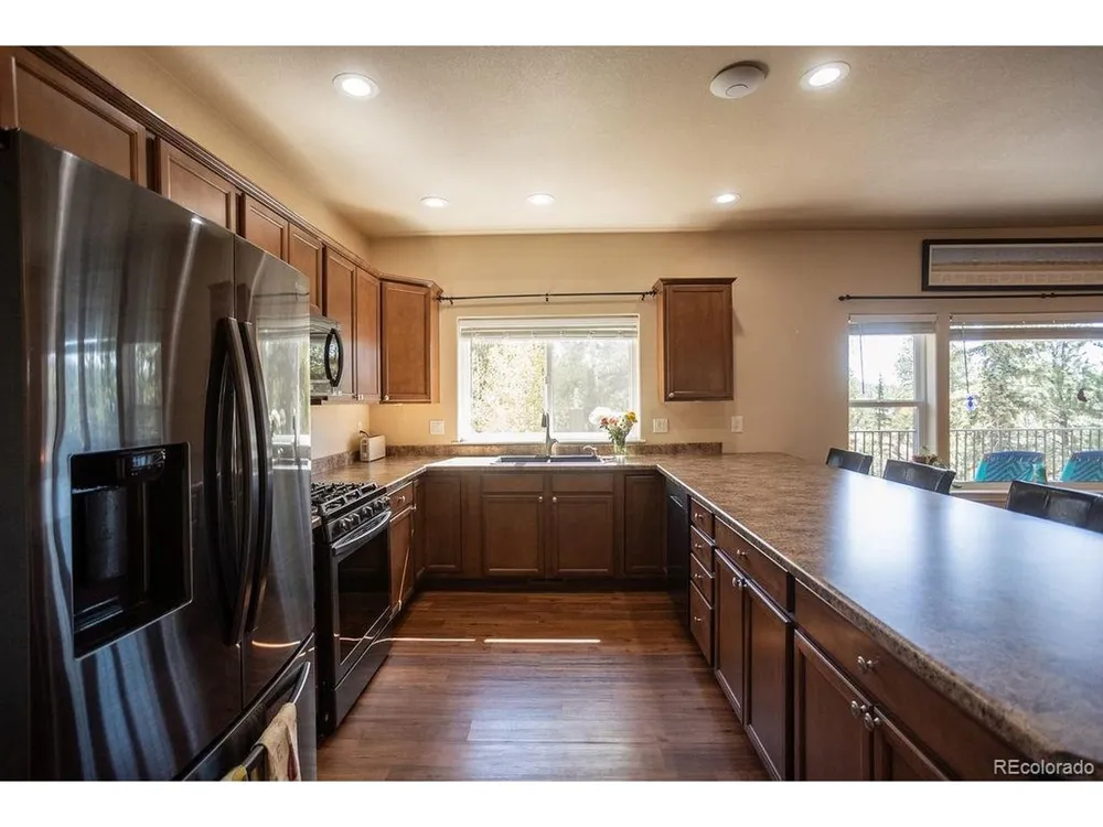 45 Valley Circle Divide, CO 80814