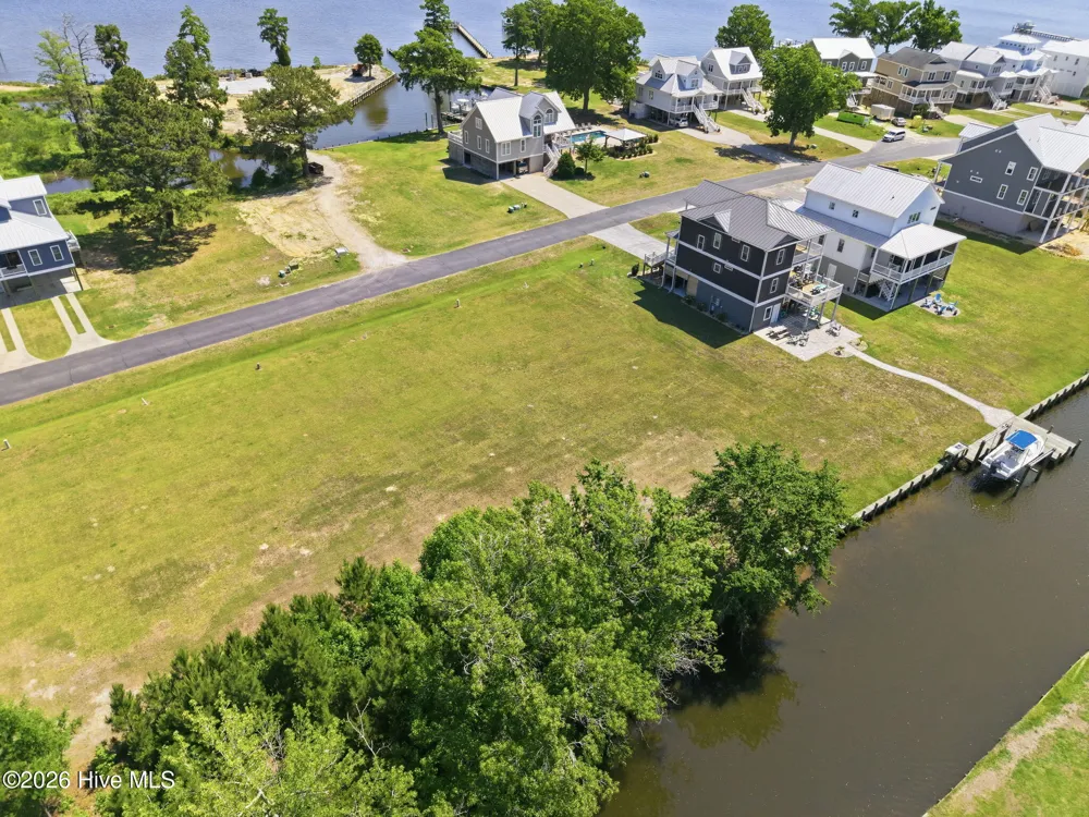 106 Whichard Lane Chocowinity, NC 27817