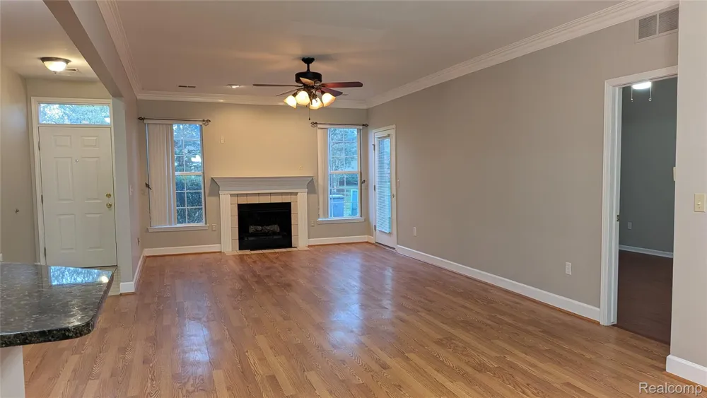 15286 CORNELL DRIVE Clinton Charter Township, MI 48038
