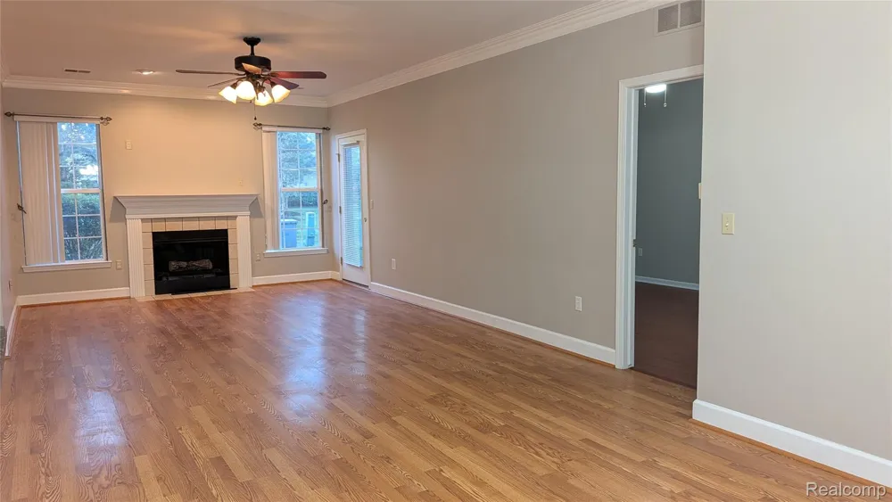 15286 CORNELL DRIVE Clinton Charter Township, MI 48038