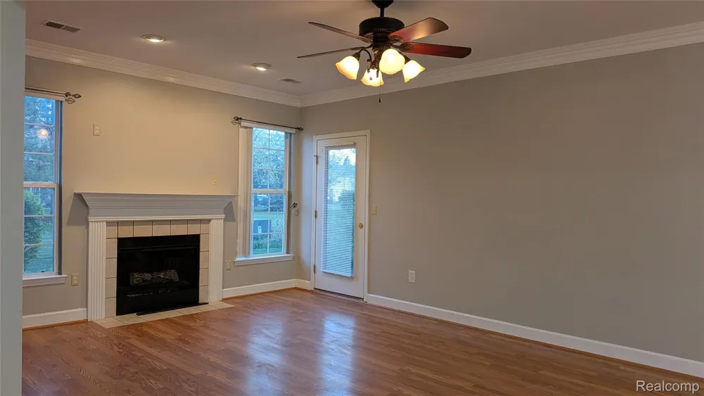 15286 CORNELL DRIVE Clinton Charter Township, MI 48038