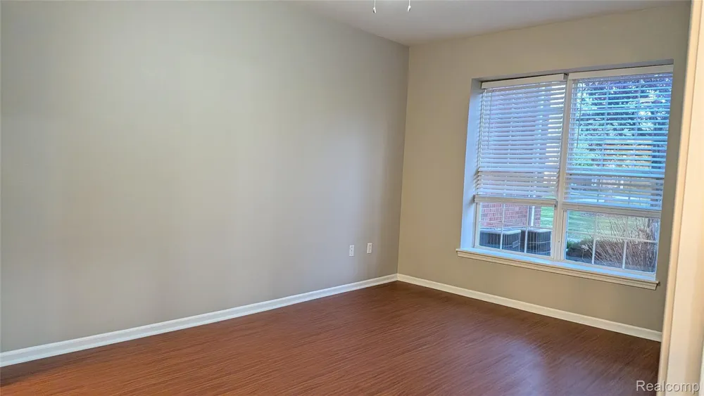 15286 CORNELL DRIVE Clinton Charter Township, MI 48038