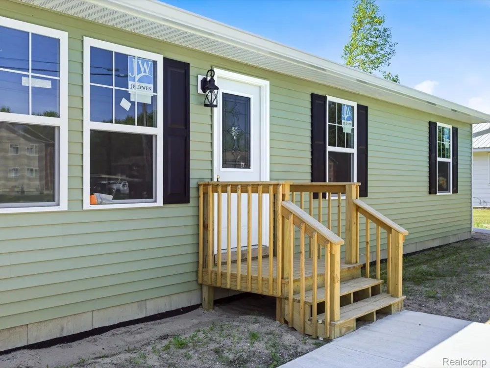 2941 Beach Road Port Huron Charter Township, MI 48060