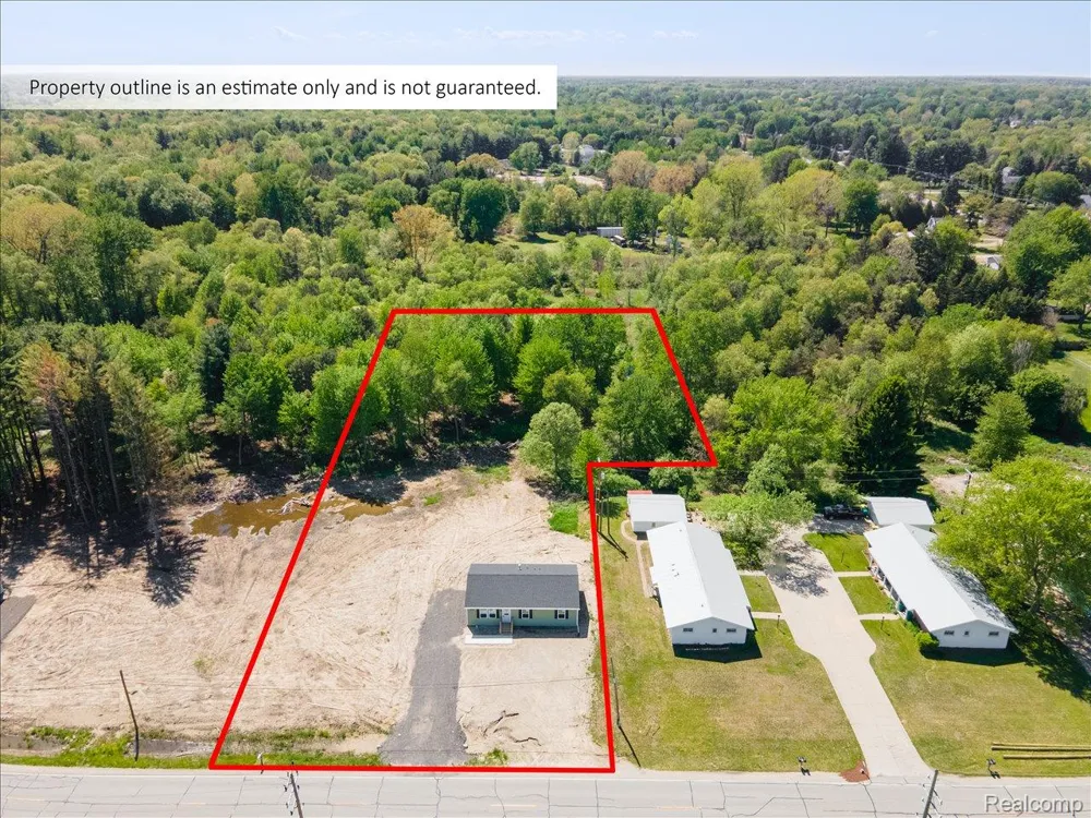 2941 Beach Road Port Huron Charter Township, MI 48060
