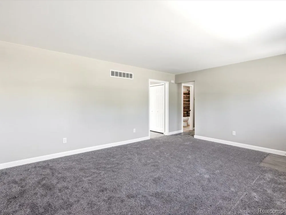 2941 Beach Road Port Huron Charter Township, MI 48060