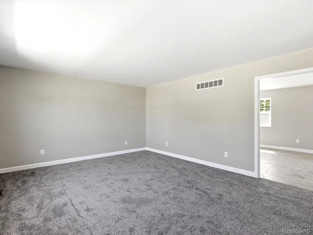 2941 Beach Road Port Huron Charter Township, MI 48060