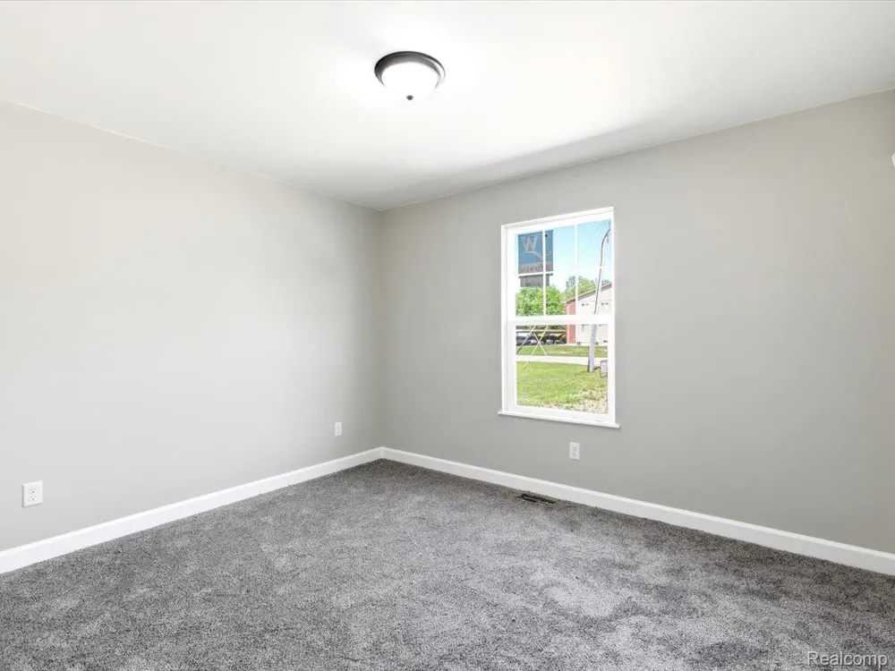 2941 Beach Road Port Huron Charter Township, MI 48060