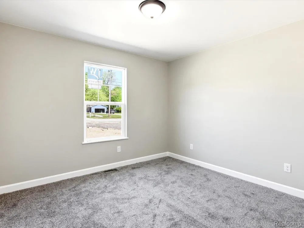 2941 Beach Road Port Huron Charter Township, MI 48060