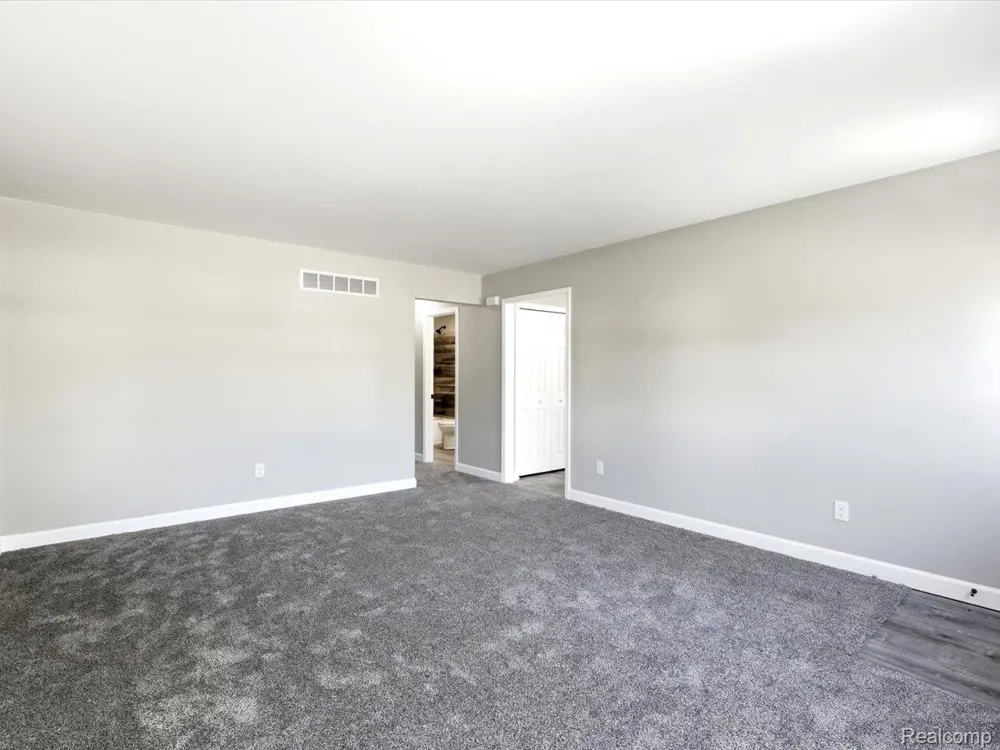 2971 Beach Road Port Huron Charter Township, MI 48060