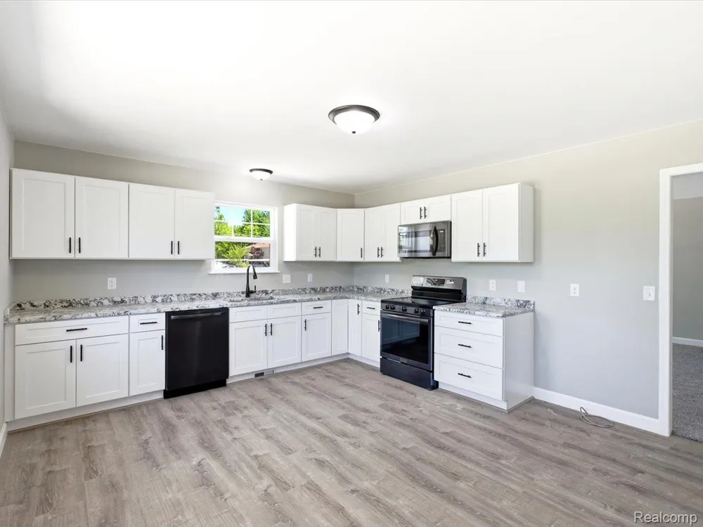 2971 Beach Road Port Huron Charter Township, MI 48060