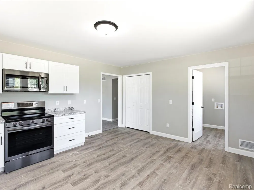 2971 Beach Road Port Huron Charter Township, MI 48060
