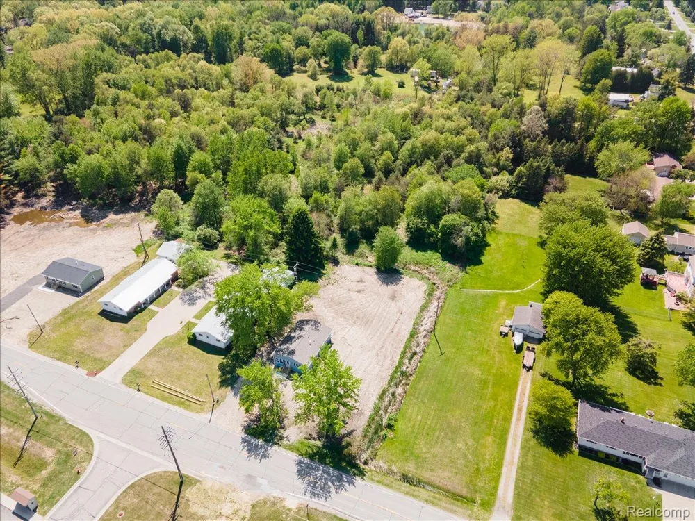 2971 Beach Road Port Huron Charter Township, MI 48060