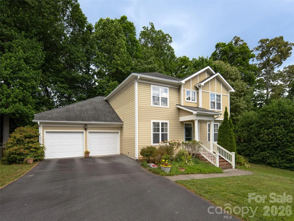 541 Welsh Partridge Circle Biltmore Lake, NC 28715