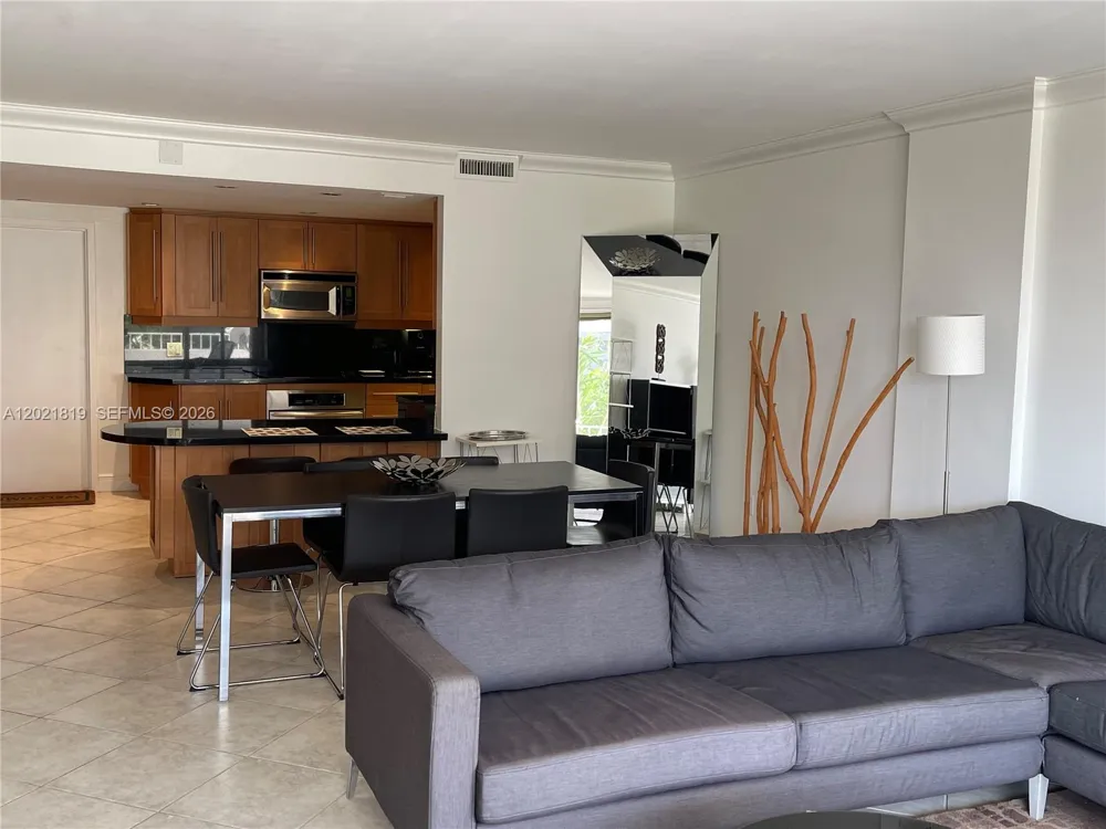 199 Ocean Lane Dr #413 Key Biscayne, FL 33149