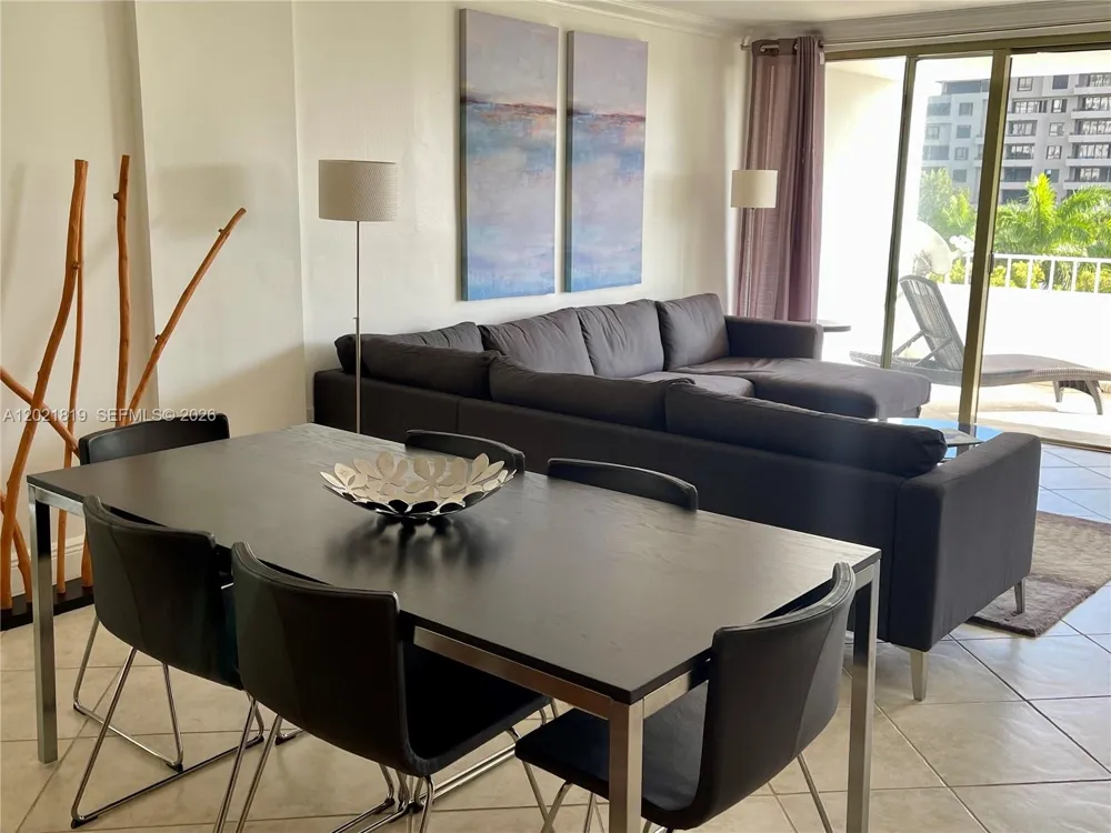 199 Ocean Lane Dr #413 Key Biscayne, FL 33149