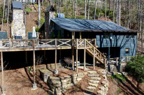 344 Scenic Lake Lane