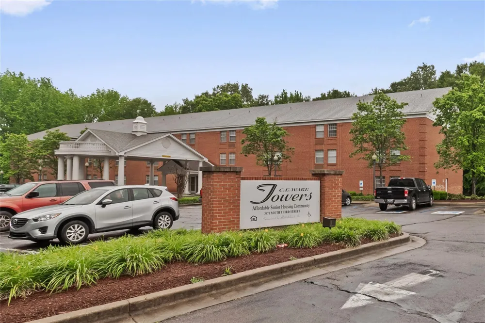 2526 W Madison Street Other, KY 40211