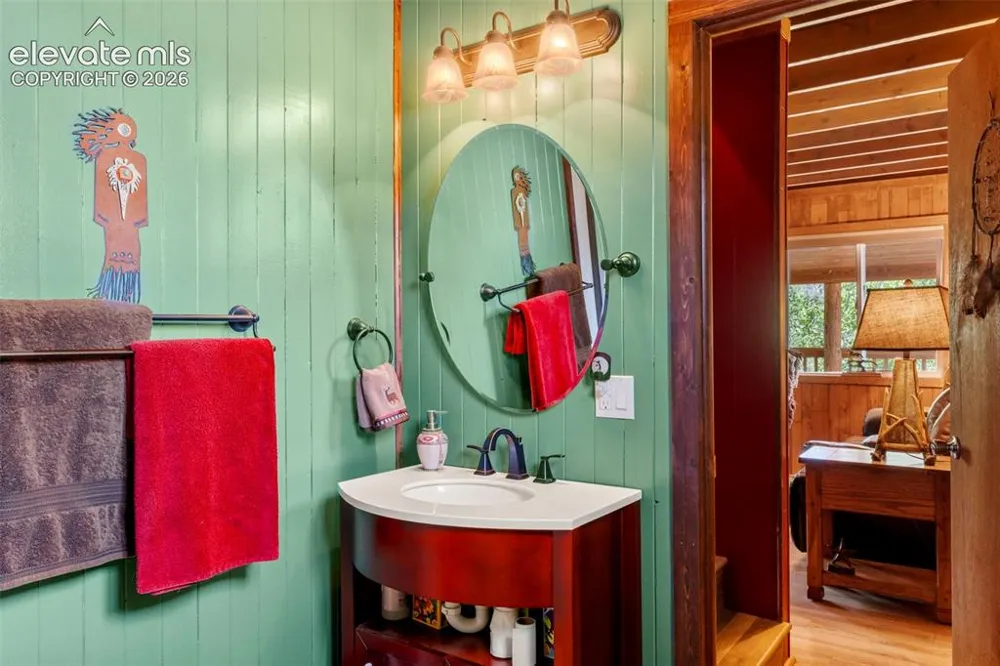 546 Pulver Road Lake George, CO 80827
