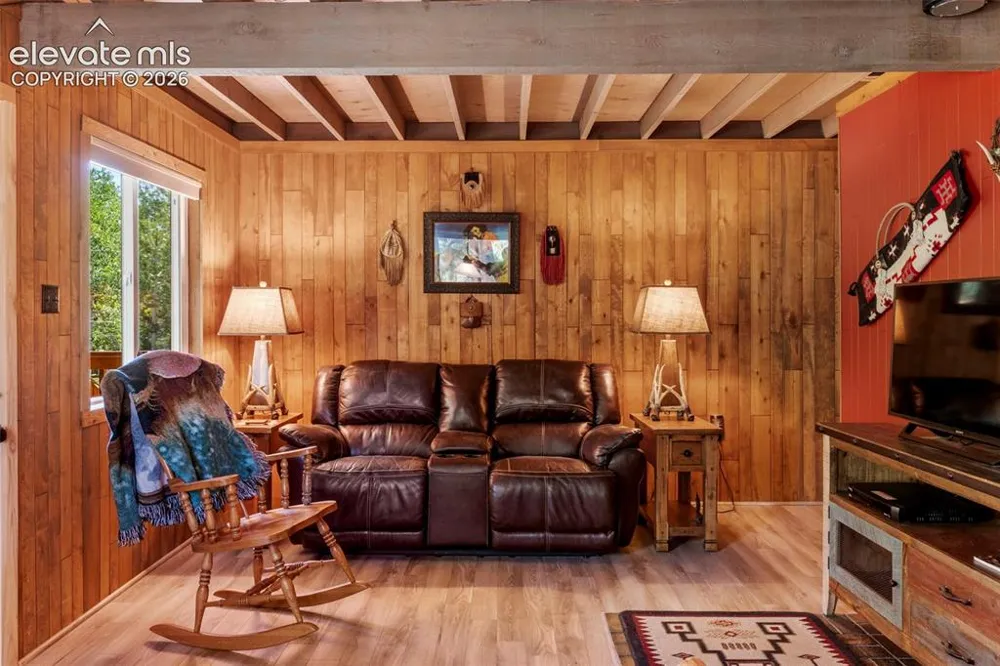 546 Pulver Road Lake George, CO 80827