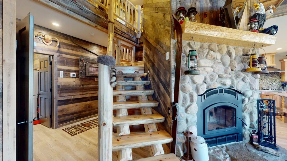 7498 Bayside Drive Crane Lake, MN 55725