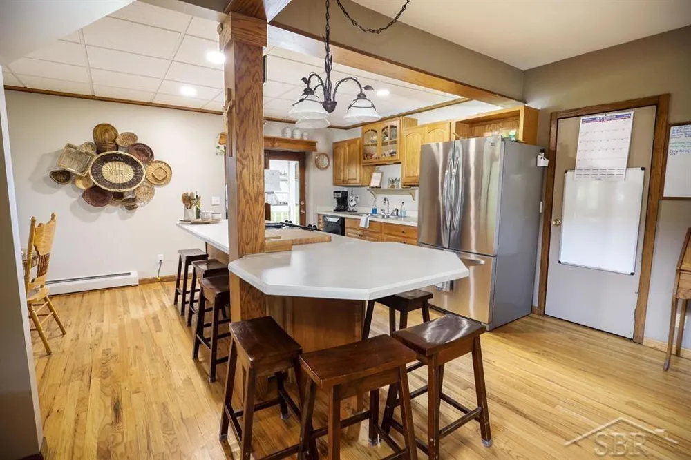 4997 S M-18 Highway Tobacco Township, MI 48612