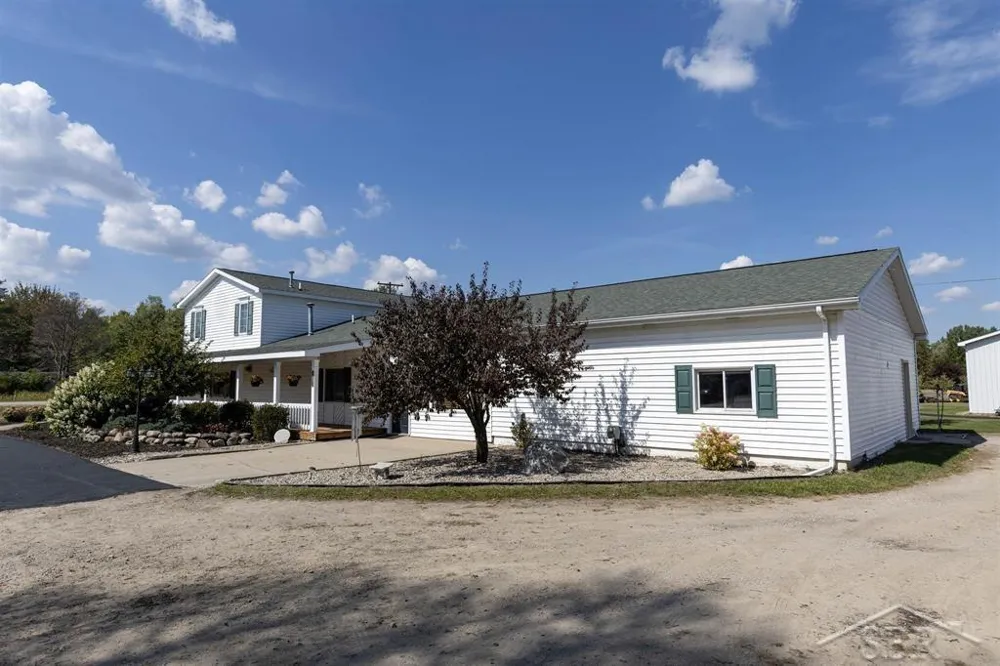 4997 S M-18 Highway Tobacco Township, MI 48612
