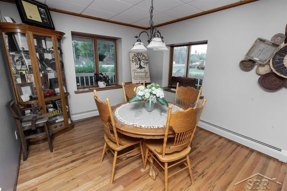 4997 S M-18 Highway Tobacco Township, MI 48612