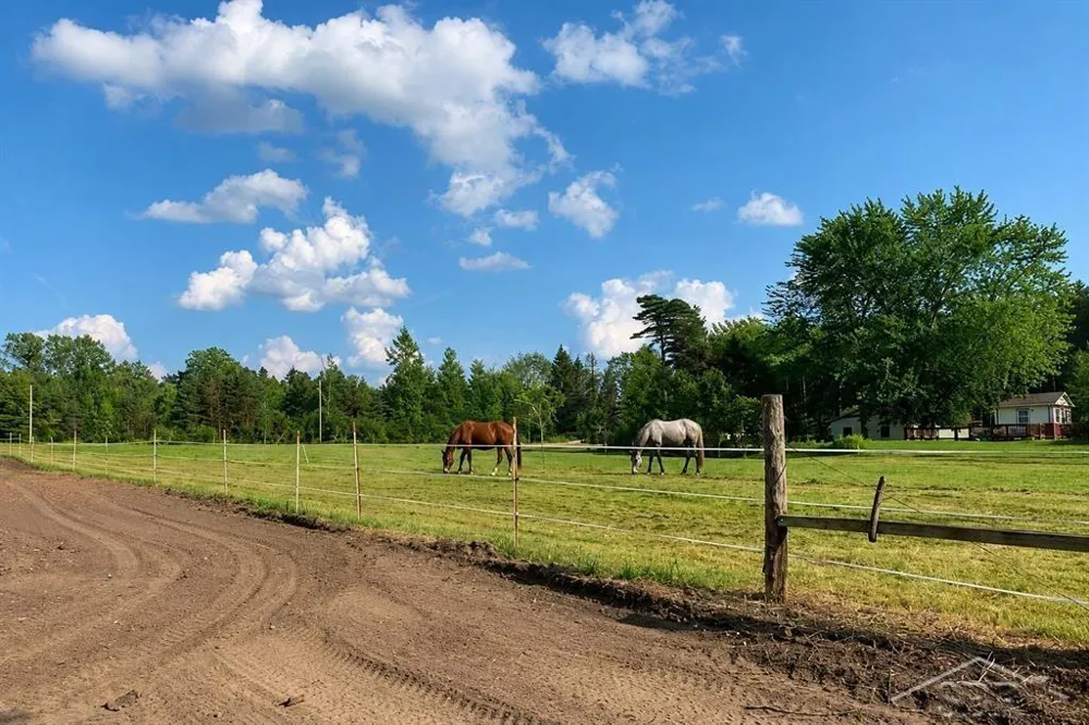 4997 S M-18 Highway Tobacco Township, MI 48612