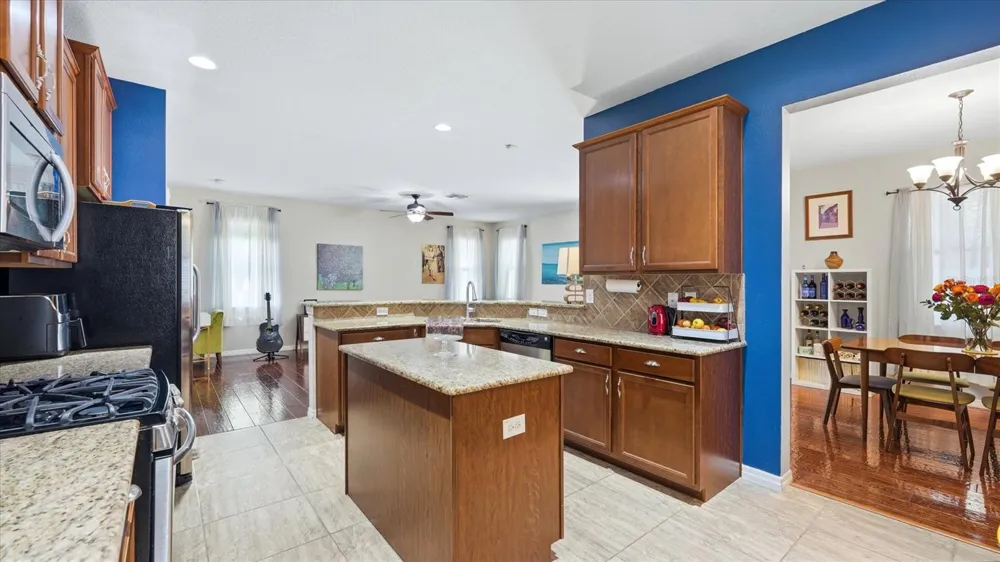 5666 AARON COURT Sarasota, FL 34232