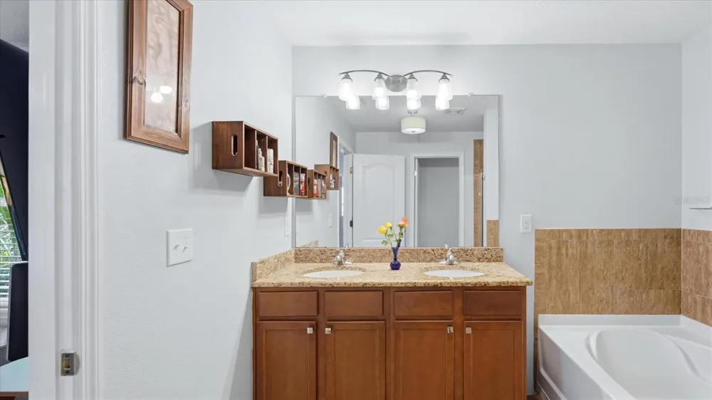 5666 AARON COURT Sarasota, FL 34232