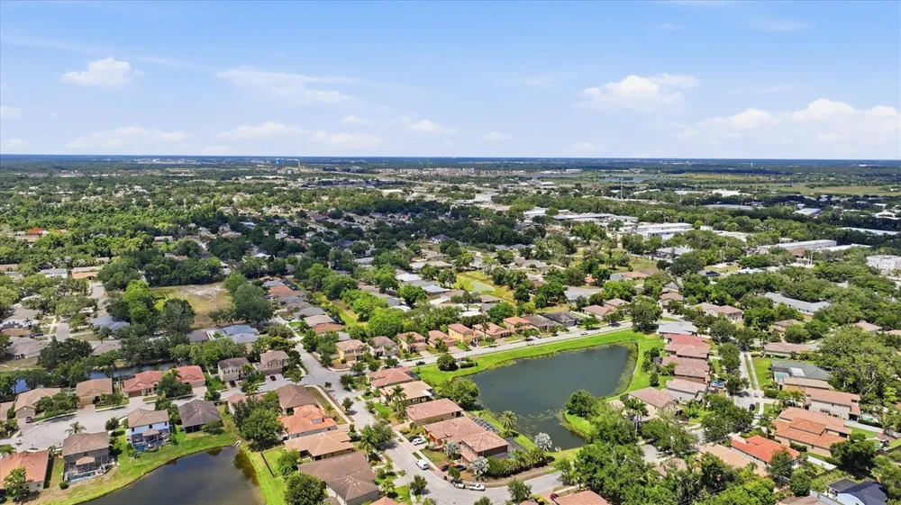 5666 AARON COURT Sarasota, FL 34232